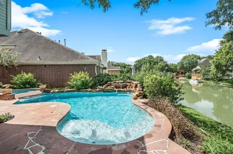 1115 Mariner Cove Sugar Land TX 77498