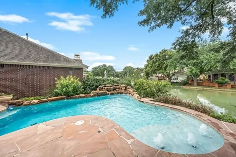 1115 Mariner Cove Sugar Land TX 77498
