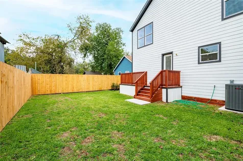 7709 Avenue L Houston TX 77012