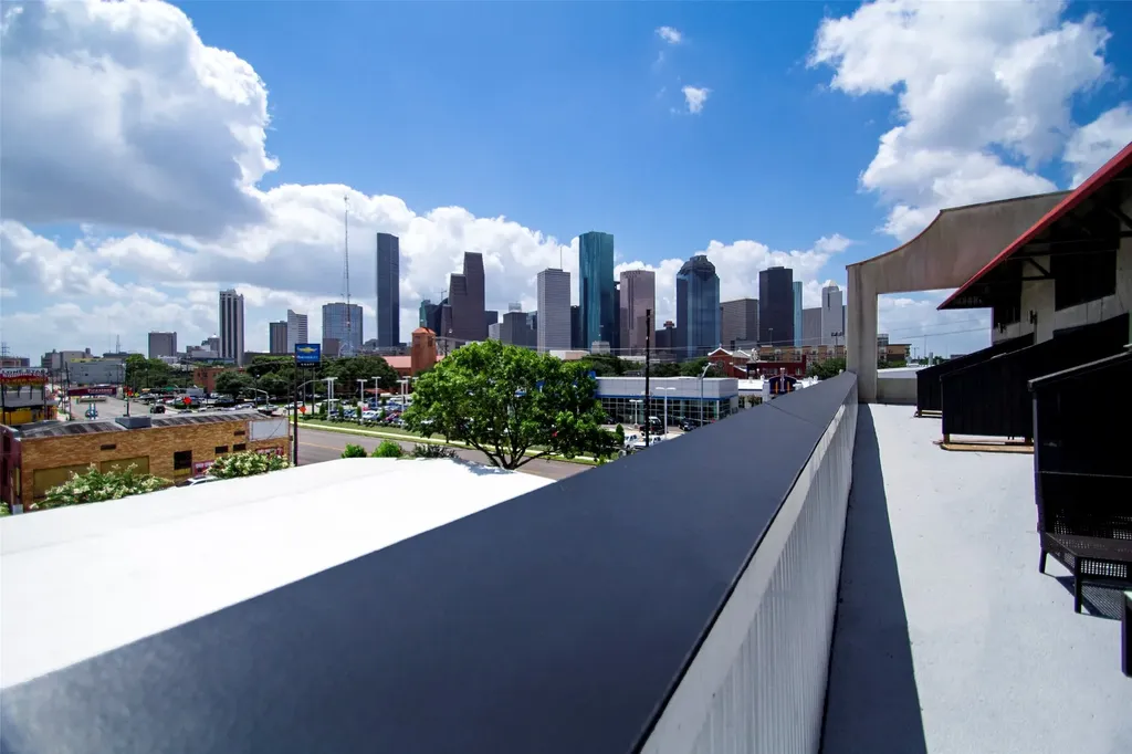 1518 Washington Avenue E Houston TX 77007