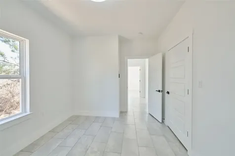 1398 Road 5607 Cleveland TX 77327