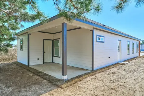 1398 Road 5607 Cleveland TX 77327
