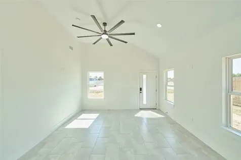 1398 Road 5607 Cleveland TX 77327