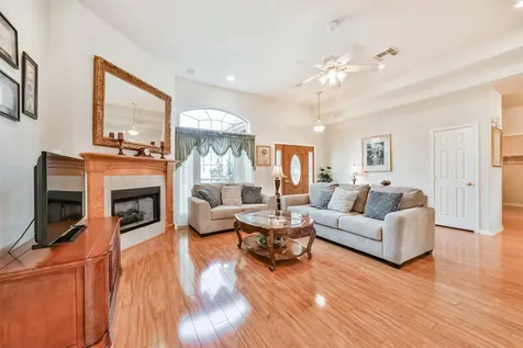1925 42nd Avenue N Texas City TX 77590