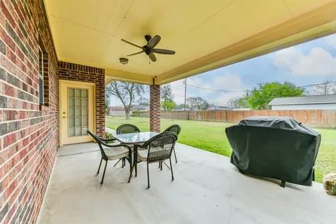 1925 42nd Avenue N Texas City TX 77590