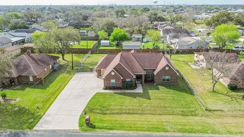 1925 42nd Avenue N Texas City TX 77590