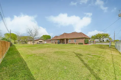 1925 42nd Avenue N Texas City TX 77590