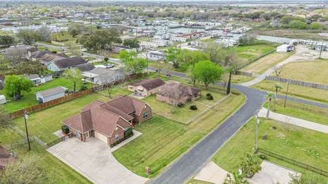 1925 42nd Avenue N Texas City TX 77590