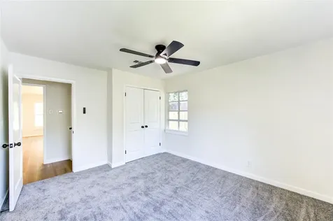 4914 Pershing Street Houston TX 77033