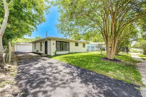 4914 Pershing Street Houston TX 77033
