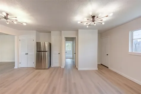 4914 Pershing Street Houston TX 77033