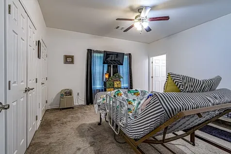 208 County Road 308 Cleveland TX 77327