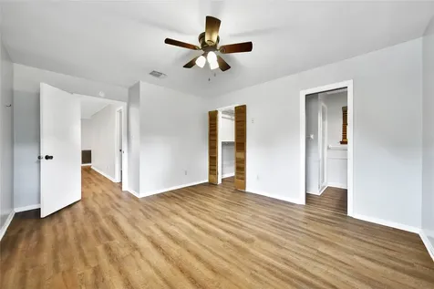 1626 Hamblen Road Kingwood TX 77339