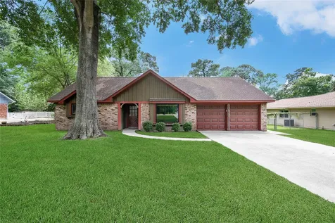 1626 Hamblen Road Kingwood TX 77339