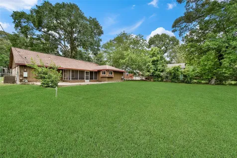 1626 Hamblen Road Kingwood TX 77339