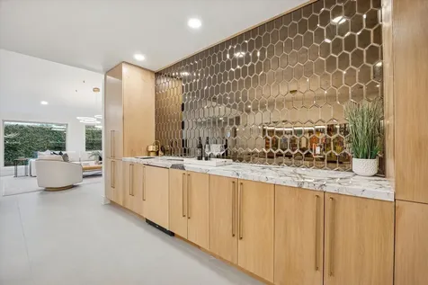 3210 Freshmeadows Drive Houston TX 77063