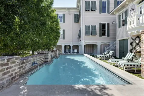 523 10th Street Galveston TX 77550