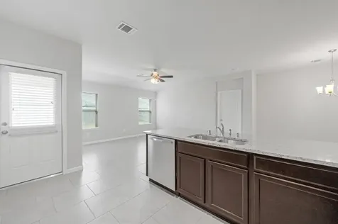 2130 Mirror Ridge Court Texas City TX 77568