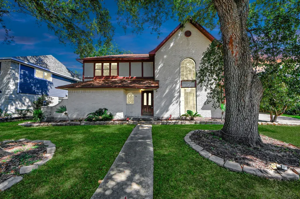 4712 Country Club View Baytown TX 77521
