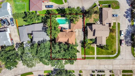 4712 Country Club View Baytown TX 77521