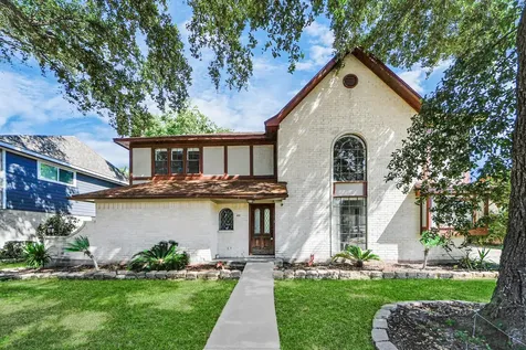 4712 Country Club View Baytown TX 77521