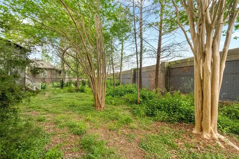 809 Woodrow Street Houston TX 77006