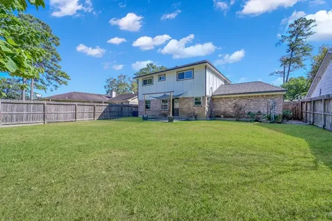8226 Autumn Willow Drive Tomball TX 77375