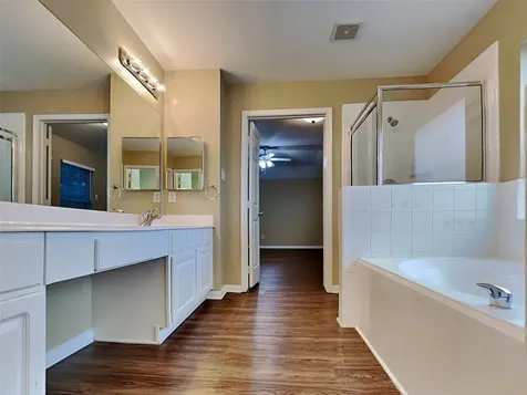 411 Cedar Point Drive League City TX 77573