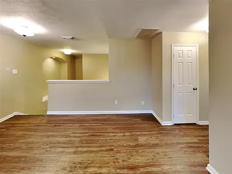 411 Cedar Point Drive League City TX 77573