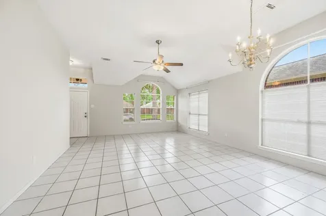 9619 E Withers Way Circle Houston TX 77065