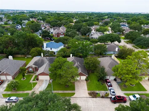 9619 E Withers Way Circle Houston TX 77065