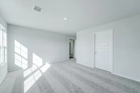 1040 Greenspointe Avenue La Grange TX 78945