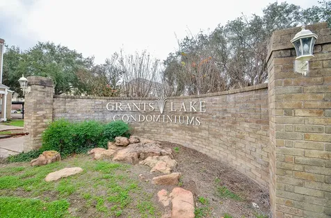 2710 Grants Lake Boulevard I-4 Sugar Land TX 77479