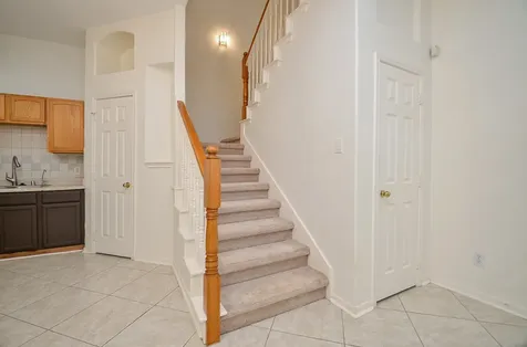 2710 Grants Lake Boulevard I-4 Sugar Land TX 77479