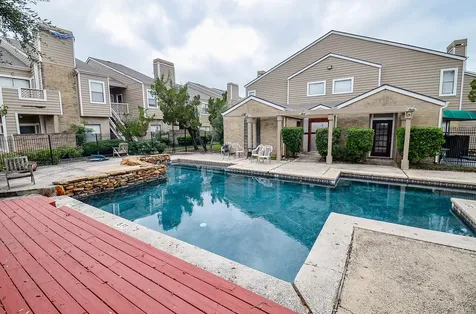 2710 Grants Lake Boulevard I-4 Sugar Land TX 77479