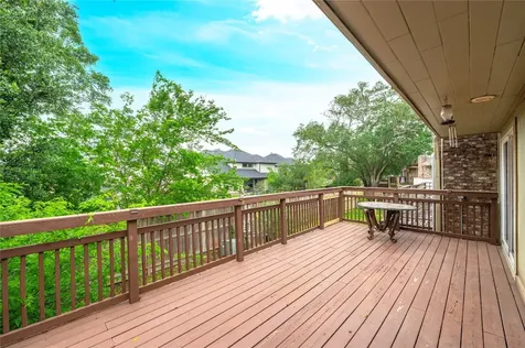 3 Dorado Drive Friendswood TX 77546