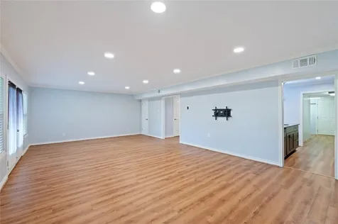 3 Dorado Drive Friendswood TX 77546