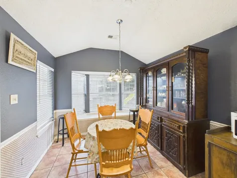 16207 N Meadow Drive Houston TX 77073