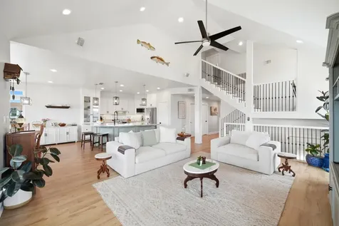 1315 Wahini Street Galveston TX 77554