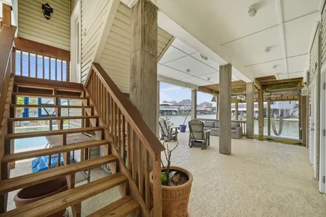 1315 Wahini Street Galveston TX 77554