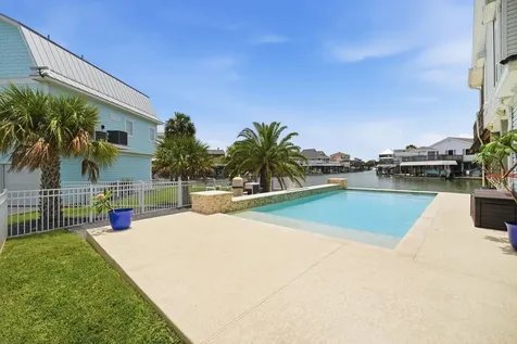 1315 Wahini Street Galveston TX 77554