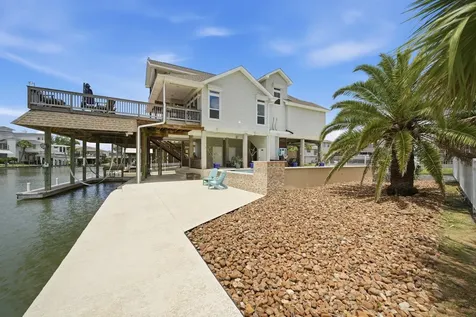 1315 Wahini Street Galveston TX 77554