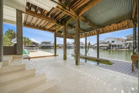 1315 Wahini Street Galveston TX 77554