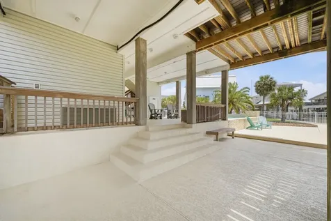 1315 Wahini Street Galveston TX 77554