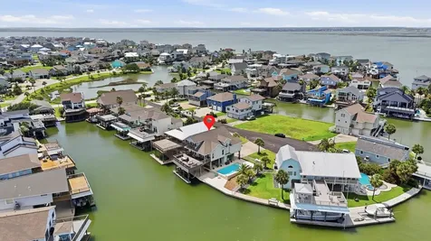 1315 Wahini Street Galveston TX 77554
