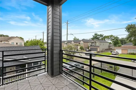 4435 Maggie Street B Houston TX 77051