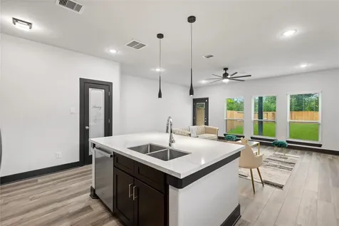 4435 Maggie Street B Houston TX 77051