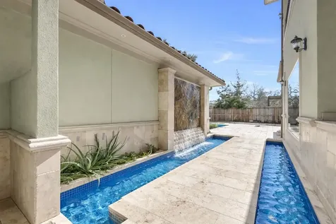 9761 Westview Drive Houston TX 77055