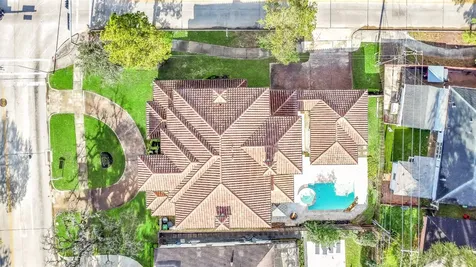 9761 Westview Drive Houston TX 77055