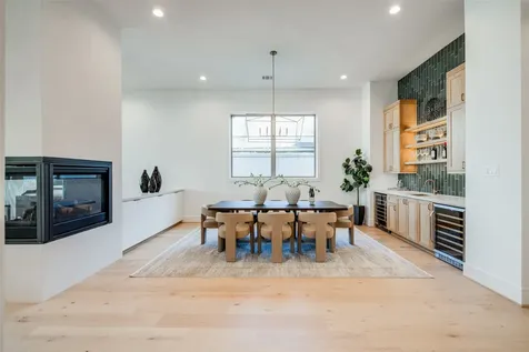2603 Julian Street Houston TX 77009